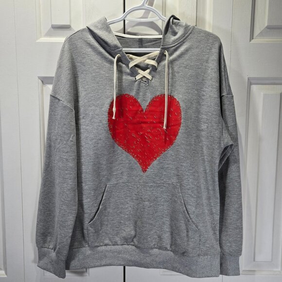 New Women's Red Heart Print Sweater - Size Medium - Picture 1 of 5